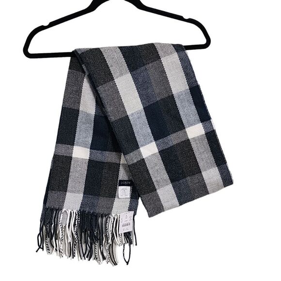 J. Crew factory plaid scarf - Picture 1 of 2